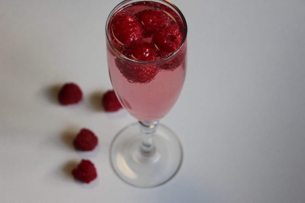 cran-razz sparkling cocktail