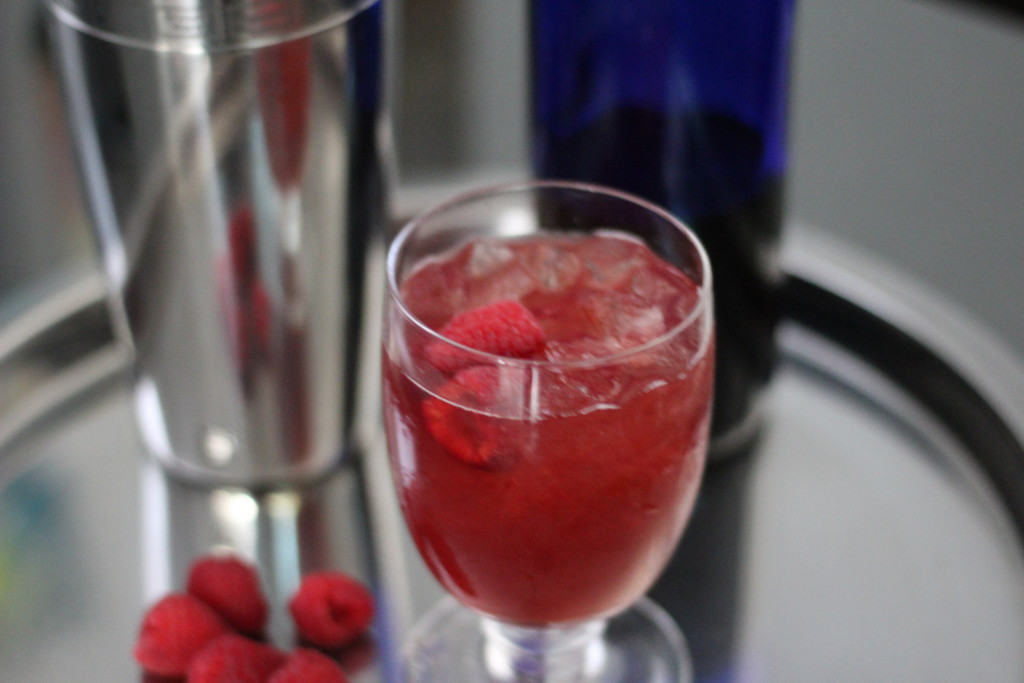 raspberry rosé bourbon cocktail