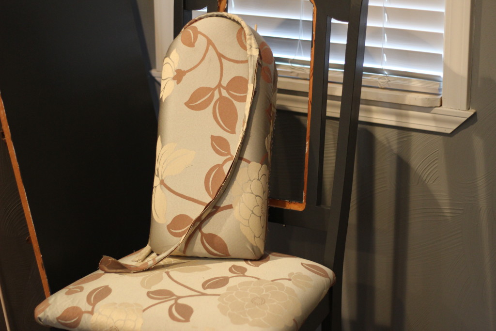 dining room table and chairs