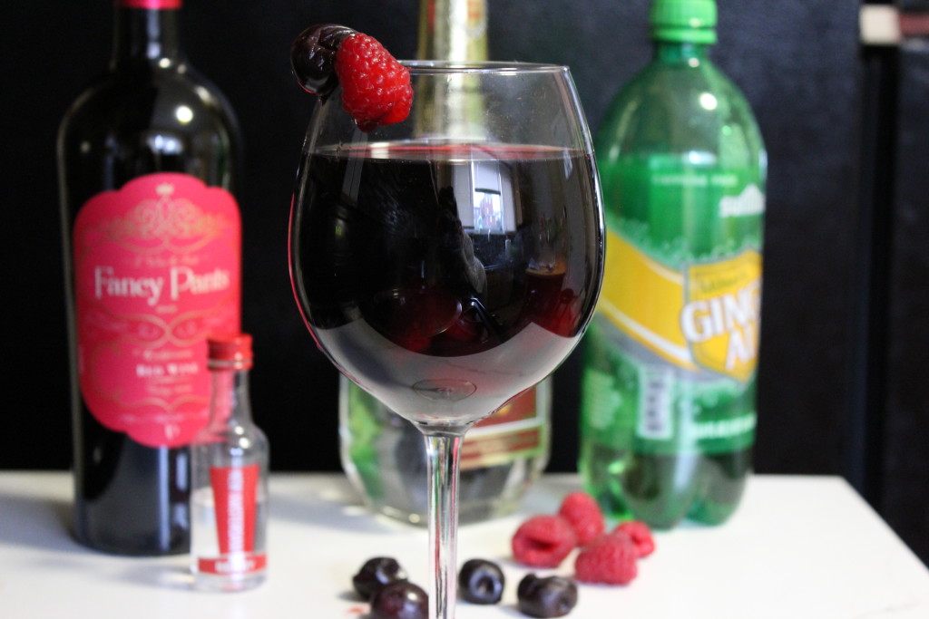 redberry cherry chocolate sangria-itsmyhappyhour.com 