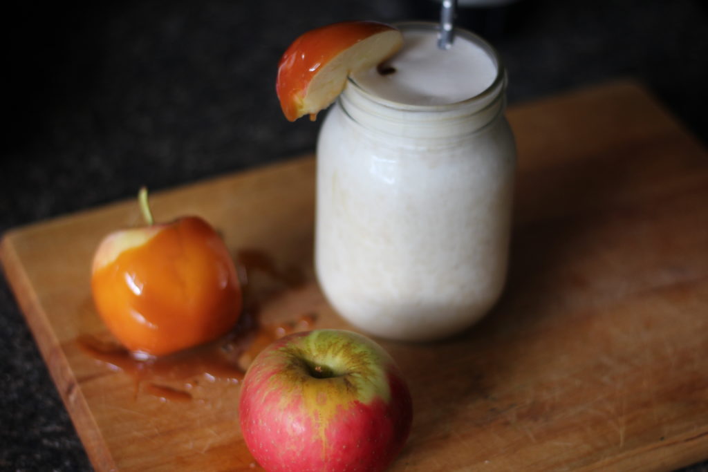 caramel apple protein shake