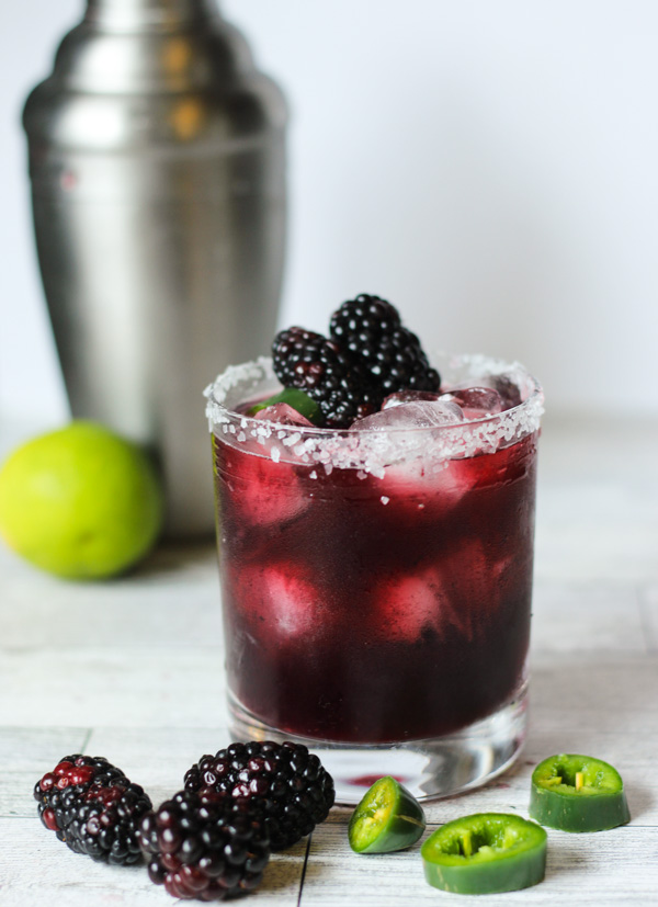 spicy blackberry margarita-itsmyhappyhour.com