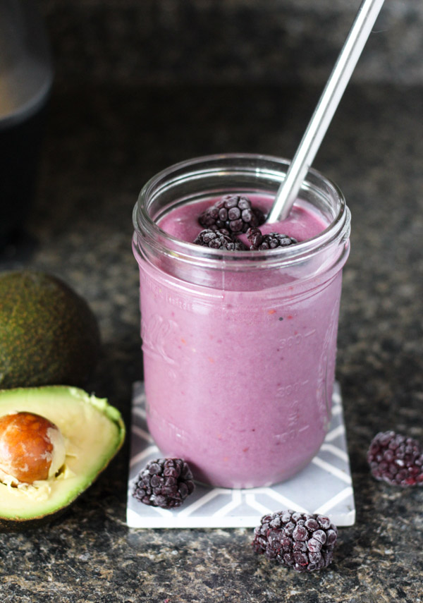 blackberry collagen smoothie-itsmyhappyhour.com-