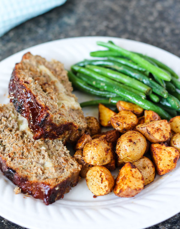 bbq pepperjack meatloaf-itsmyhappyhour.com