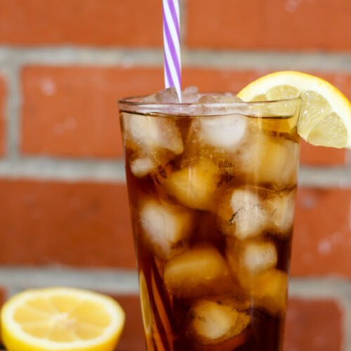 raspberry long island iced tea-itsmyhappyhour.com