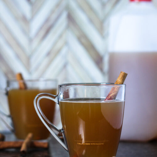 warm apple cider with peanut butter whiskey-itsmyhappyhour.com