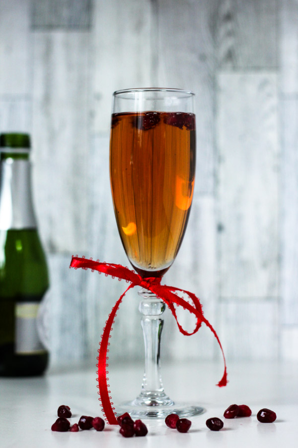 valentine sparkler-itsmyhappyhour.com-