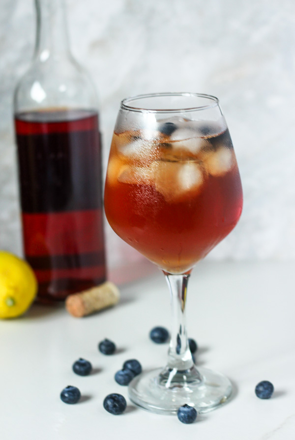 blueberry rose wine cocktail-itsmyhappyhour.com-