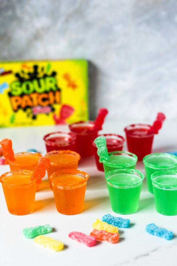 sour patch shooters-itsmyhappyhour.com