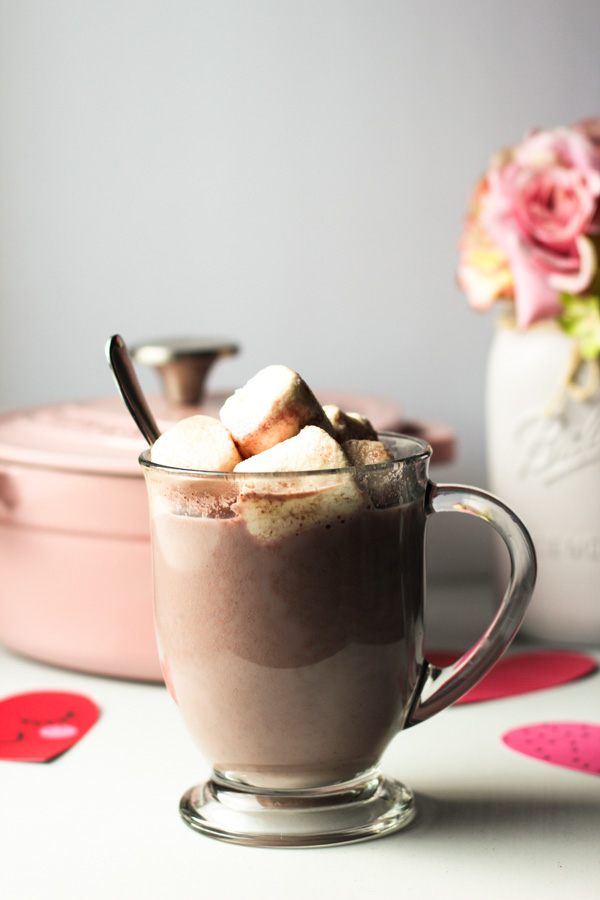 red wine hot chocolate-itsmyhappyhour.com